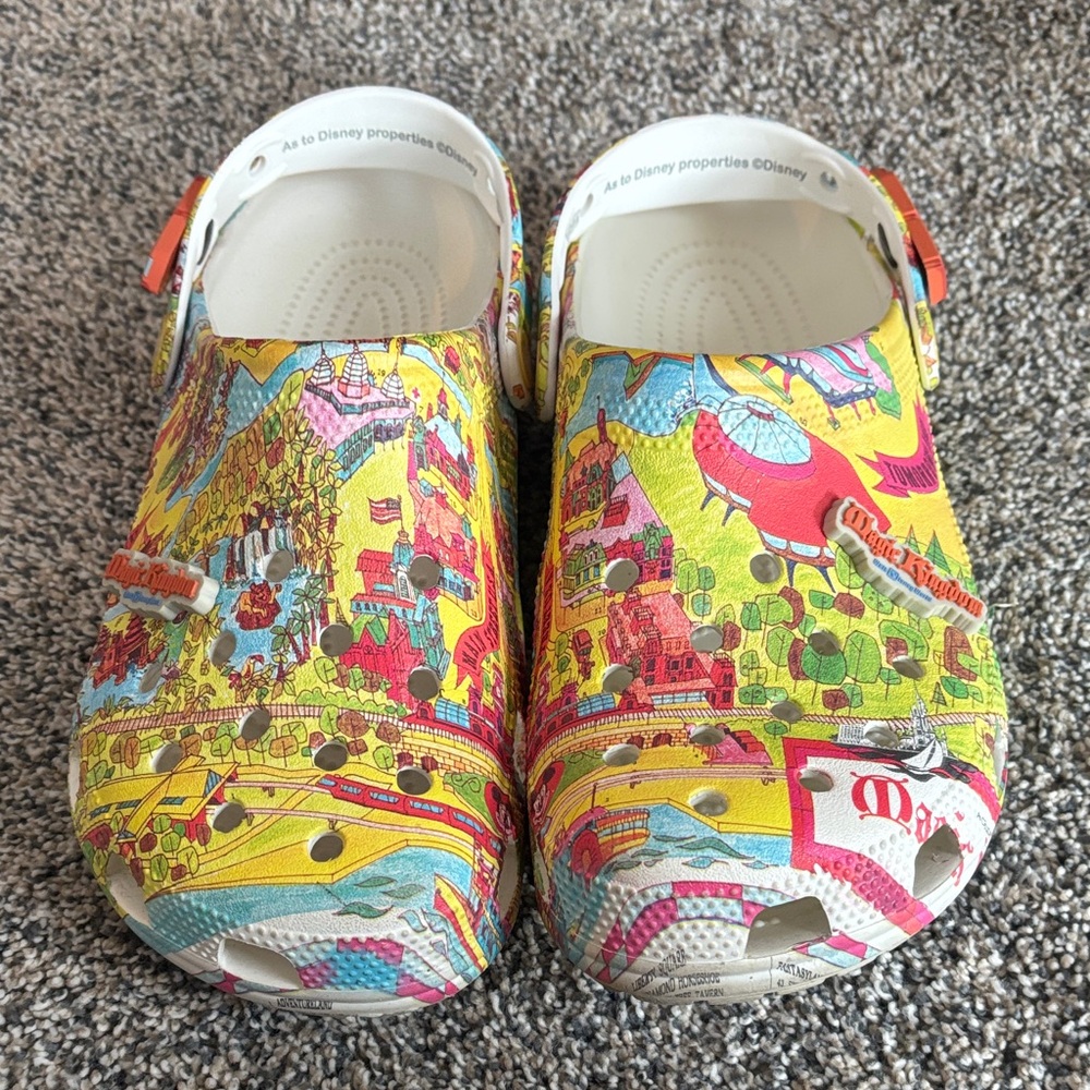 Magic Kingdom Map Croc- Disney Parks Limited Edition
